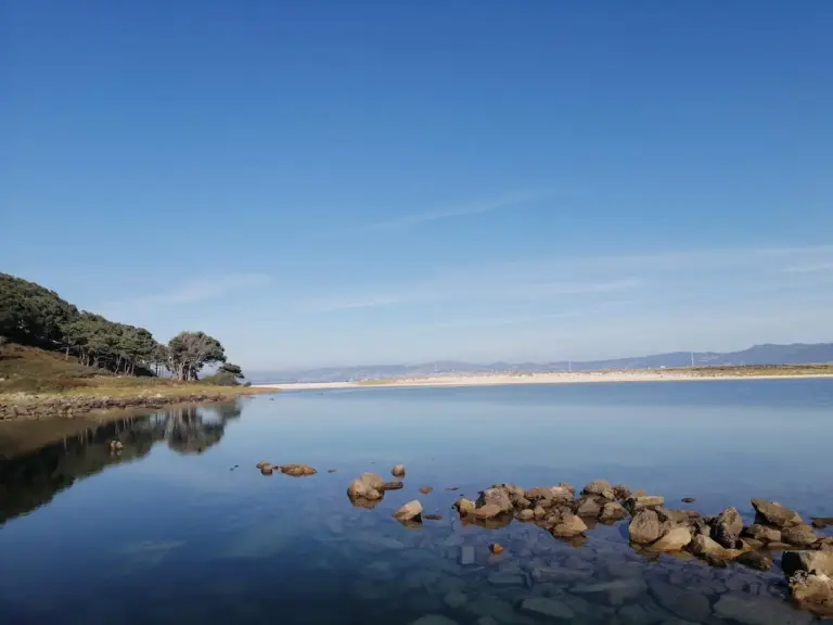 lagoa dos nenos en las islas cies